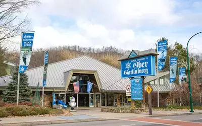 Ober Gatlinburg tramway station in the winter