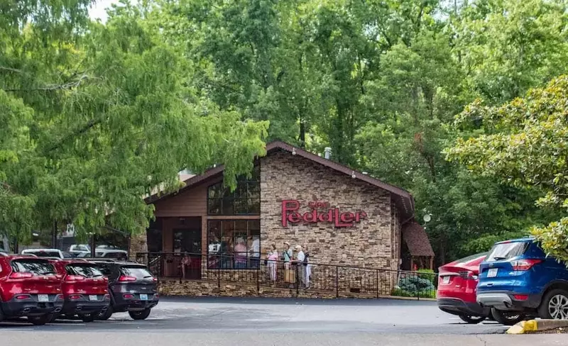 the peddler in gatlinburg