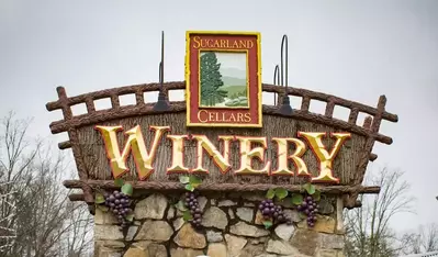 sugarlands cellars sign