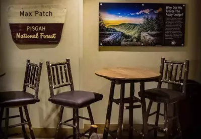 breakfast area at hotel in gatlinburg