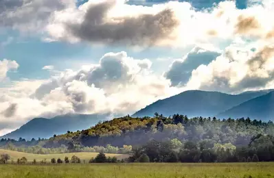 cades cove in the smoky mountains