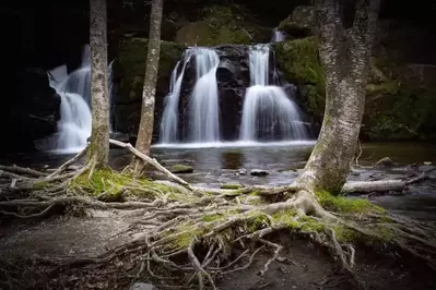 indian flat falls in the smoky mountains