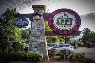 downtown Gatlinburg hotel