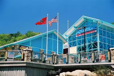 The outside of the Gatlinburg aquarium.